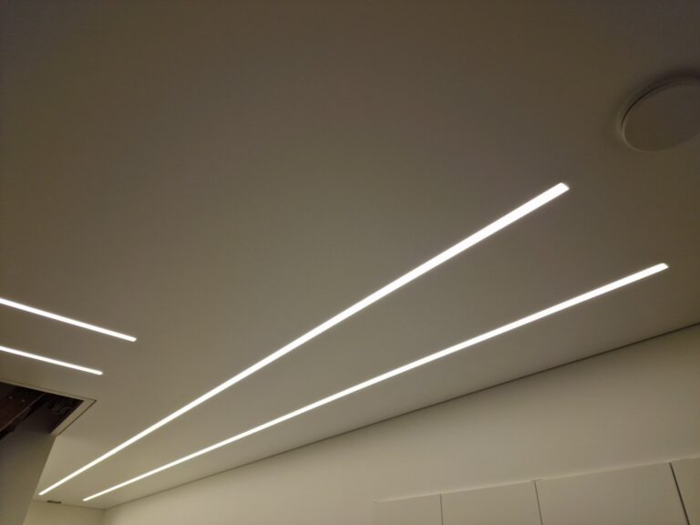 valgusjooned esikus 4 valgusjooned esikus 4